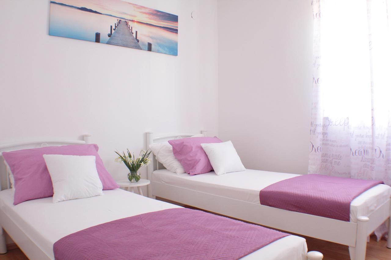 Apartmani Adrijan Krk Krk Town Dış mekan fotoğraf